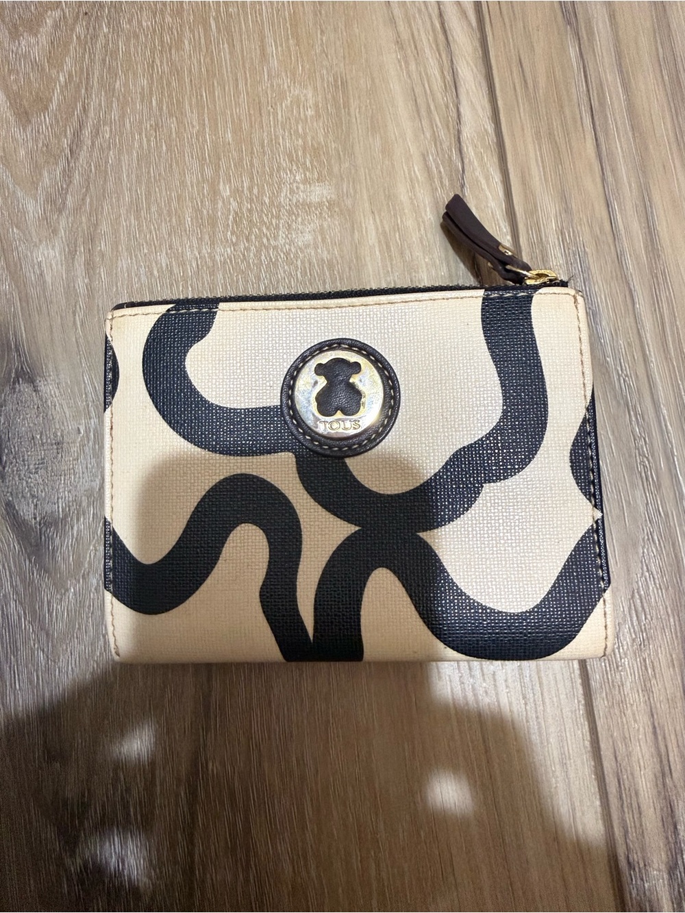 Tous Beige and Black Compact Wallet